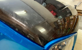 �Ԃ�K���X�A�Ŕ��ɓ\��܂�